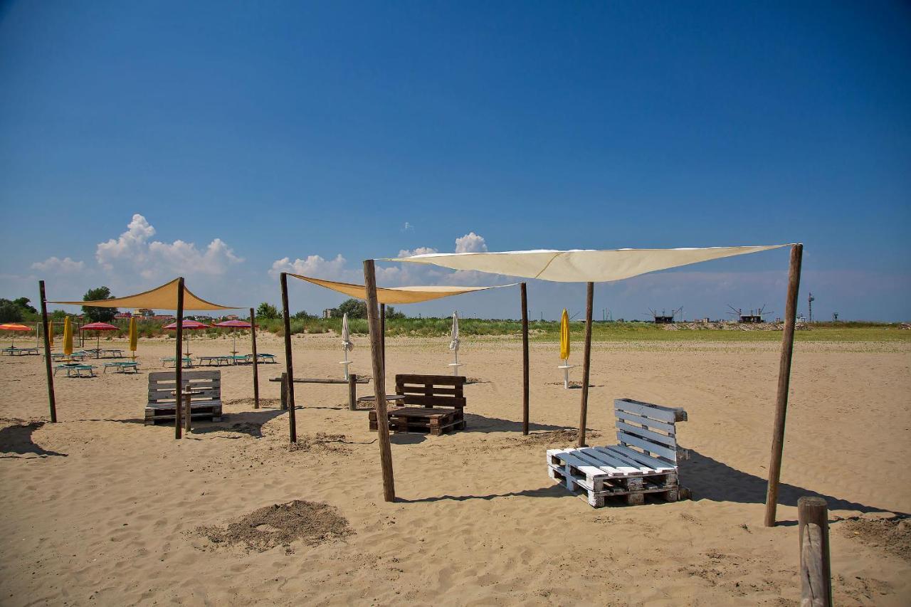Le Terrazze Apartments Lido di Spina Exteriér fotografie