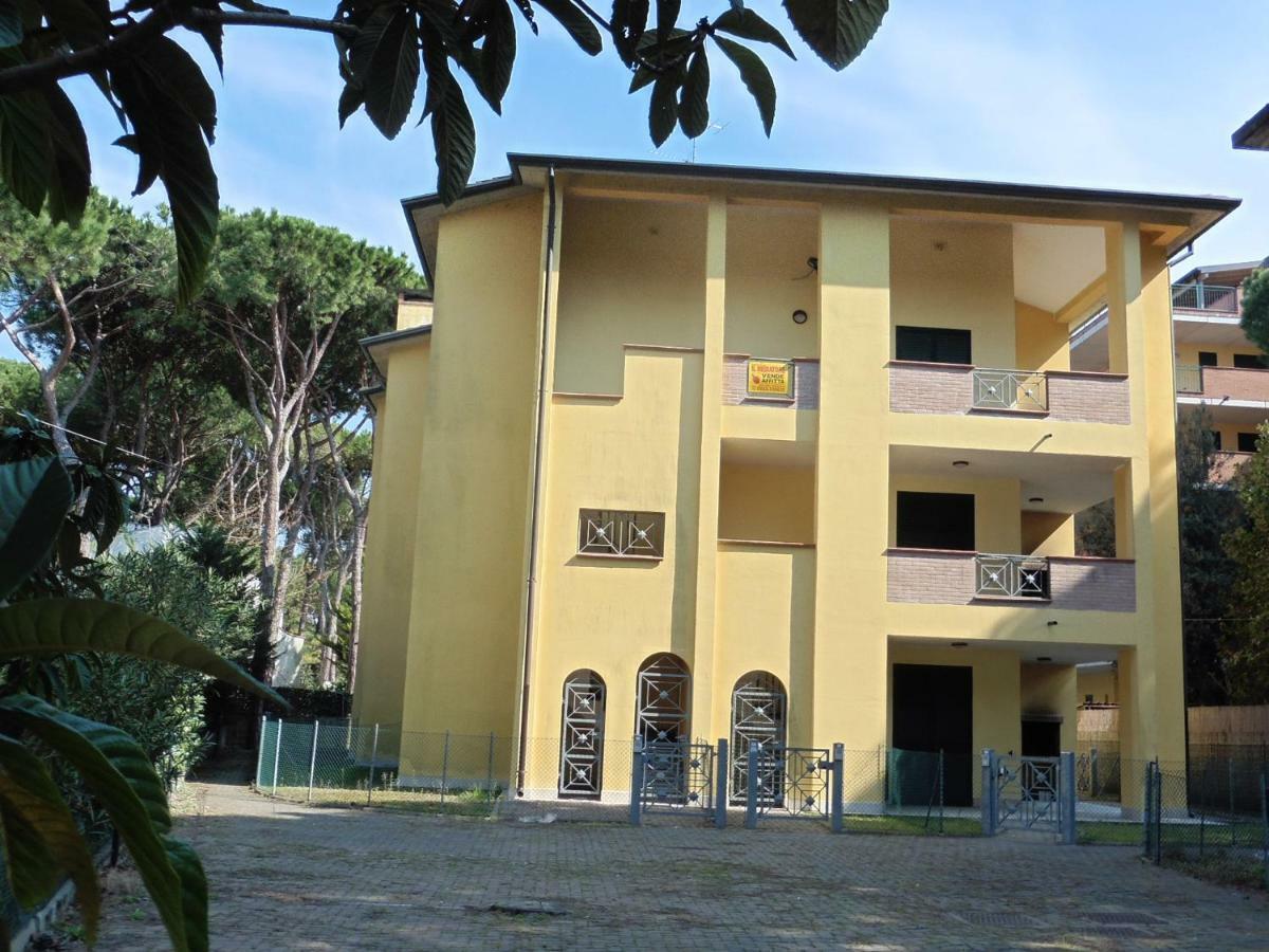 Le Terrazze Apartments Lido di Spina Exteriér fotografie