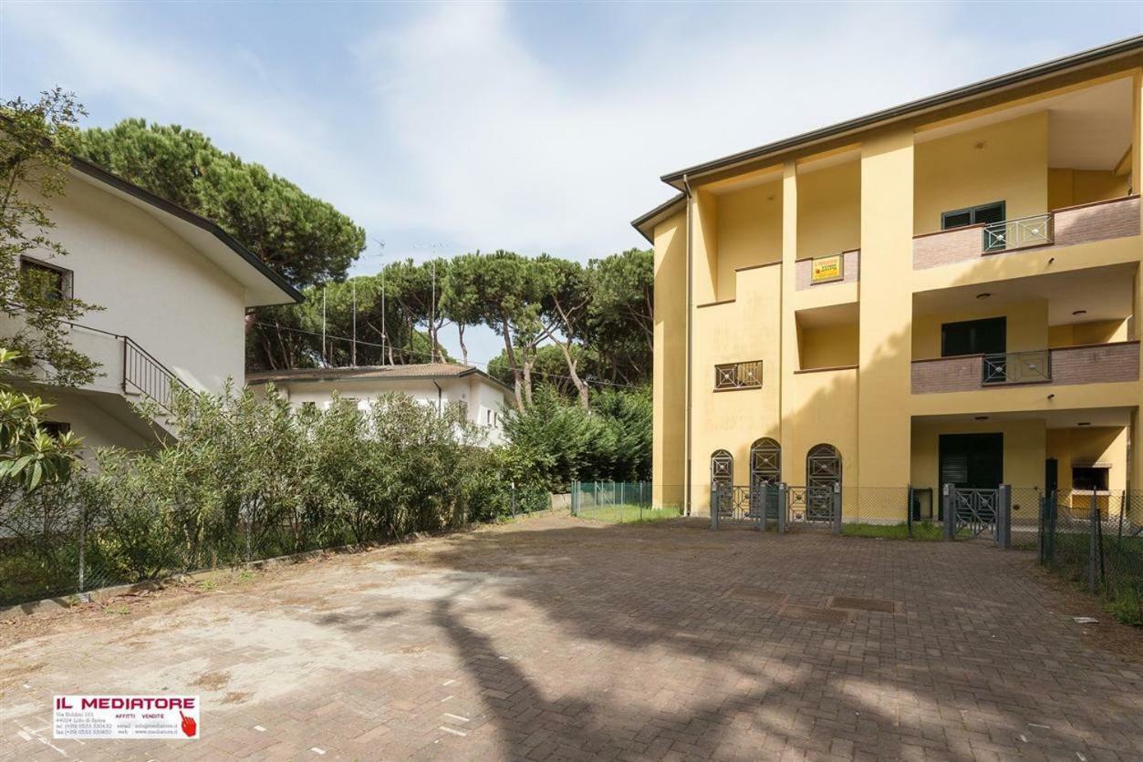 Le Terrazze Apartments Lido di Spina Exteriér fotografie
