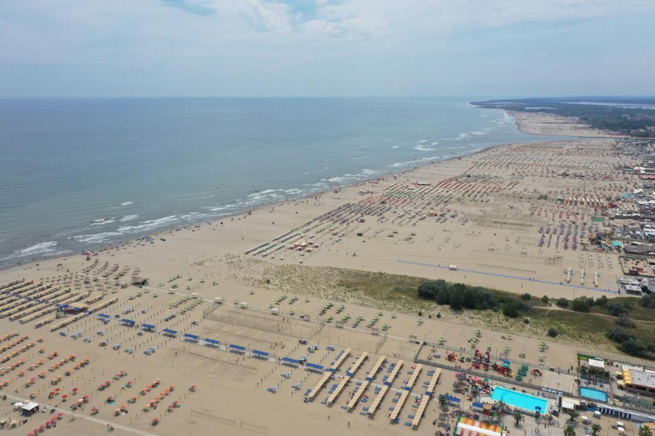 Le Terrazze Apartments Lido di Spina Exteriér fotografie